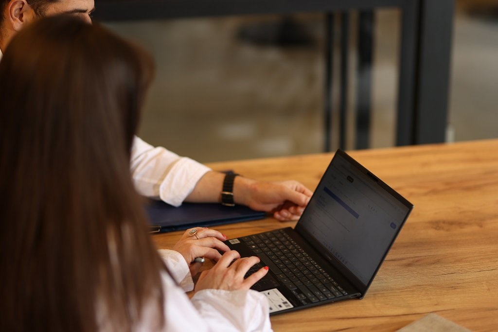 Public institutions & economic governance